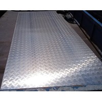 Лист алюминиевый рифленый квинтет 2x1500x3000 мм АД ГОСТ 21631-2023