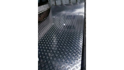 лист нержавеющий рифленый квинтет 1 мм AISI 310 купить в Челябинске