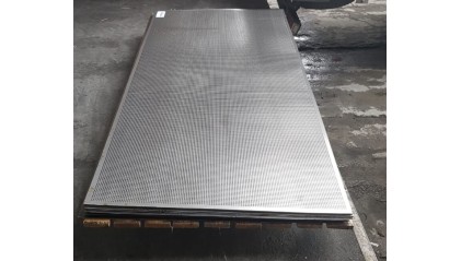 лист перфорированный нержавеющий 0,1 мм Qg 5-8 AISI 316L купить в Челябинске