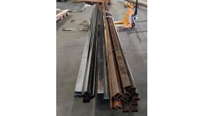 трубу профильную СВ прямоугольную 40x25 1,5 мм Ст10 купить в Челябинске